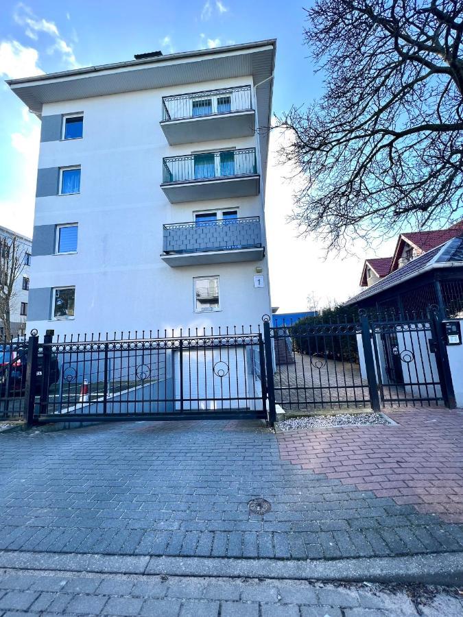 Apartament Centrum 13 Z Garazem Podziemnym Władysławowo Buitenkant foto
